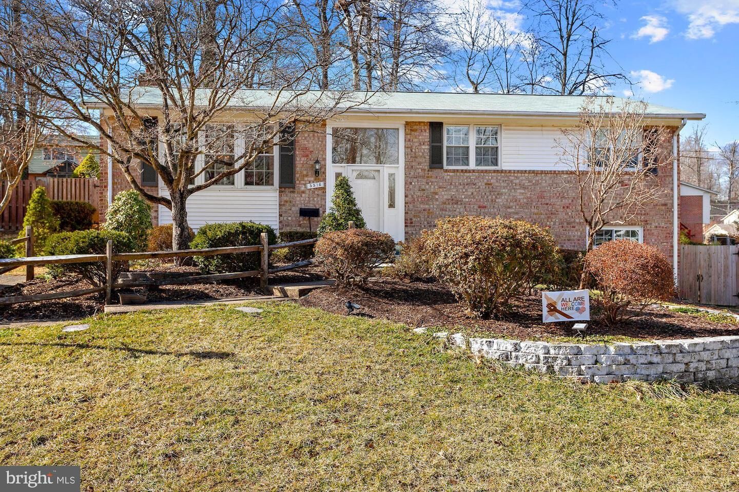 Property Photo:  5516 Eastbourne Drive  VA 22151 