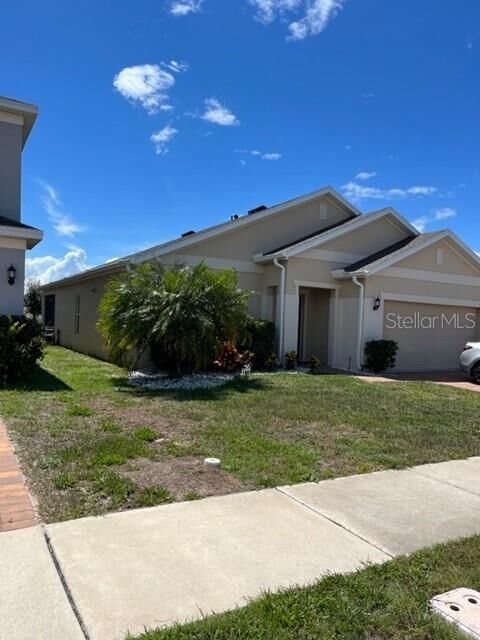 Property Photo:  9812 Kinmore Drive  FL 34736 
