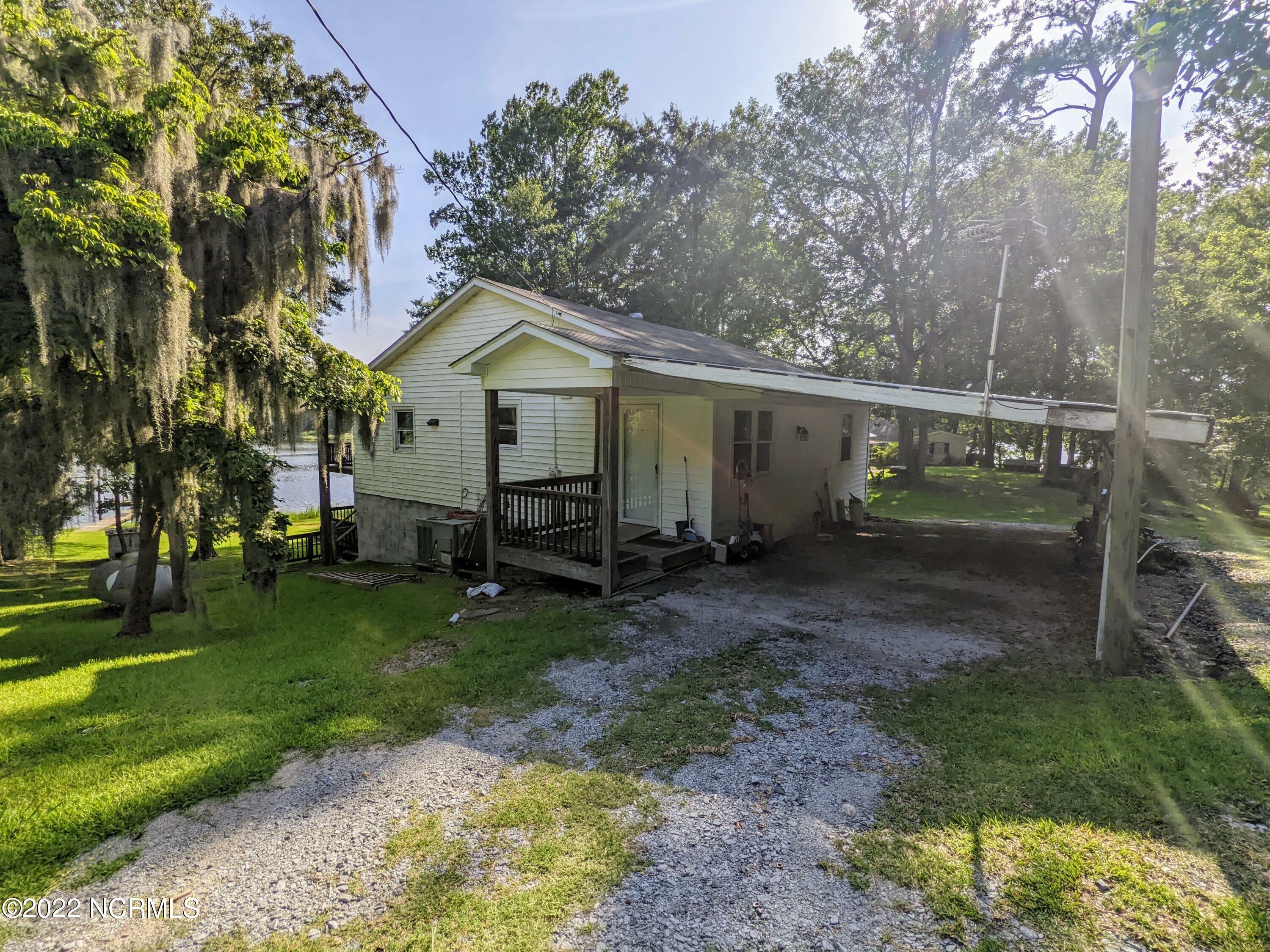 Property Photo: 1089 River Road NC 27814