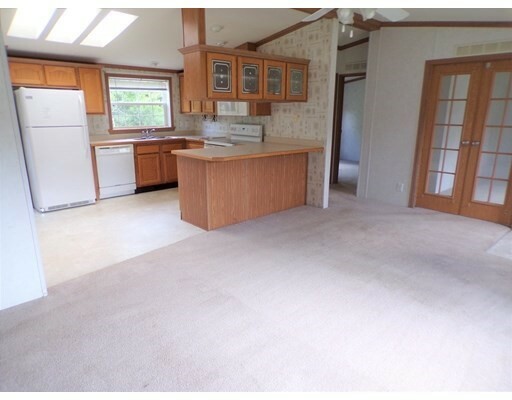 Property Photo: 4 Riverview Circle MA 01010