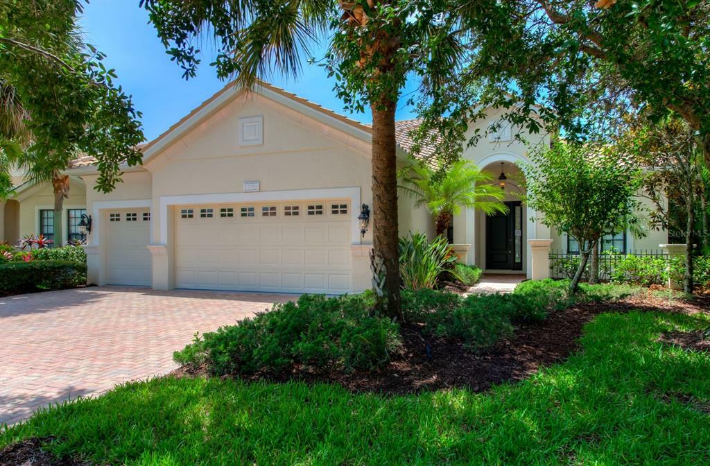 Property Photo:  12710 Stone Ridge Place  FL 34202 