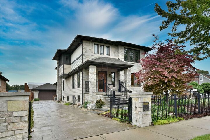 2325 Trumbull Avenue  River Grove IL 60171 photo