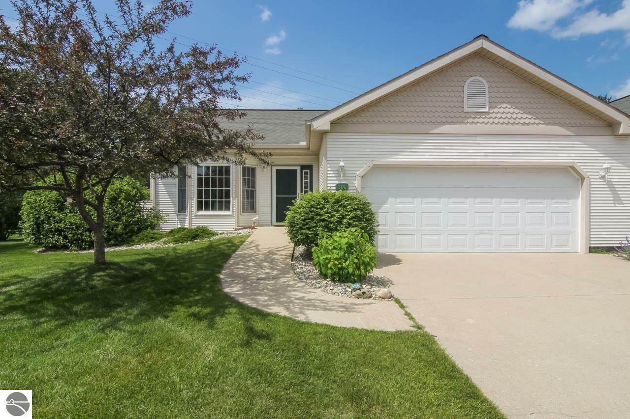 Property Photo:  306 Golfview Lane  MI 49629 