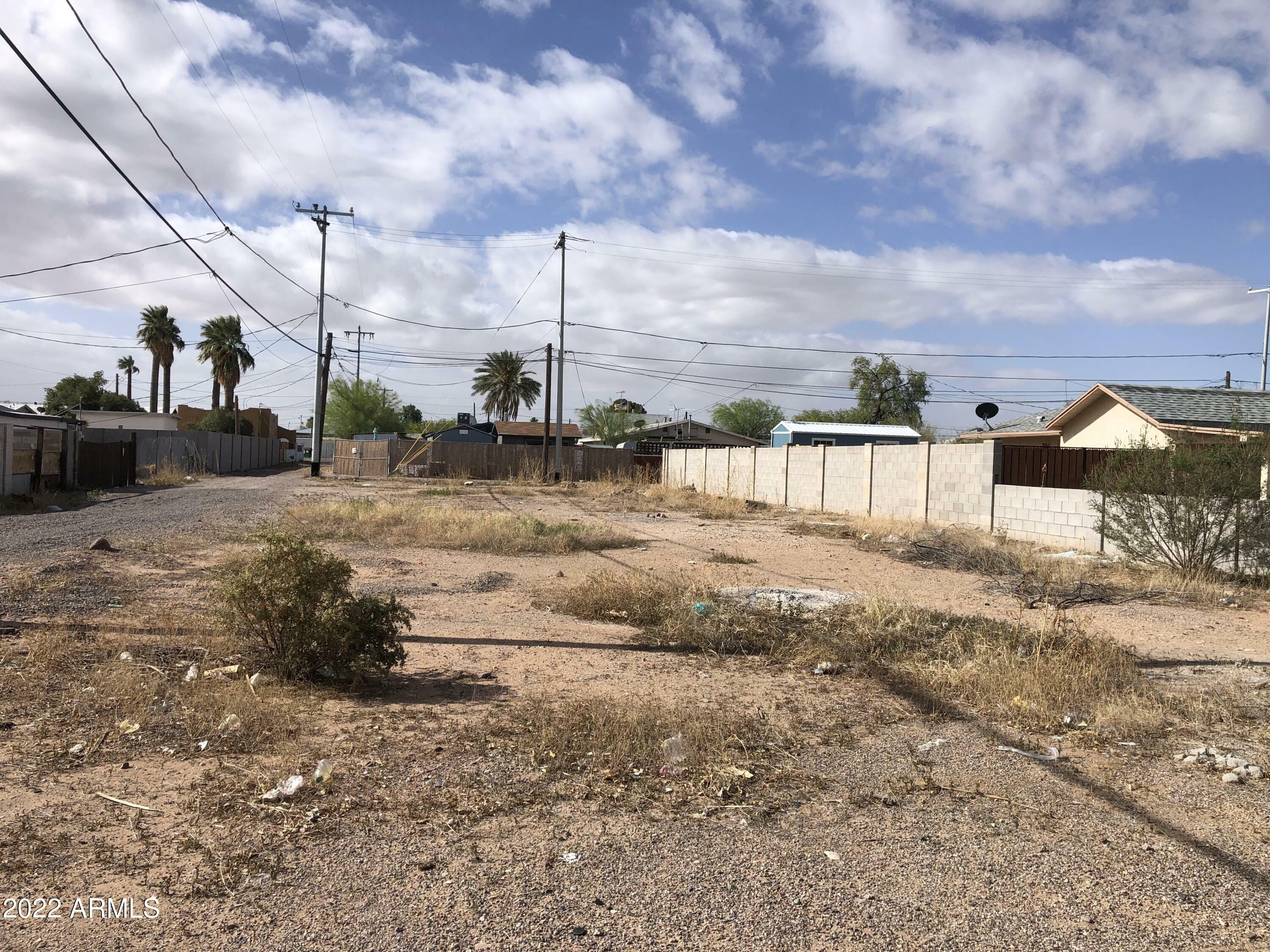 Property Photo:  231 W Kennedy Avenue  AZ 85128 