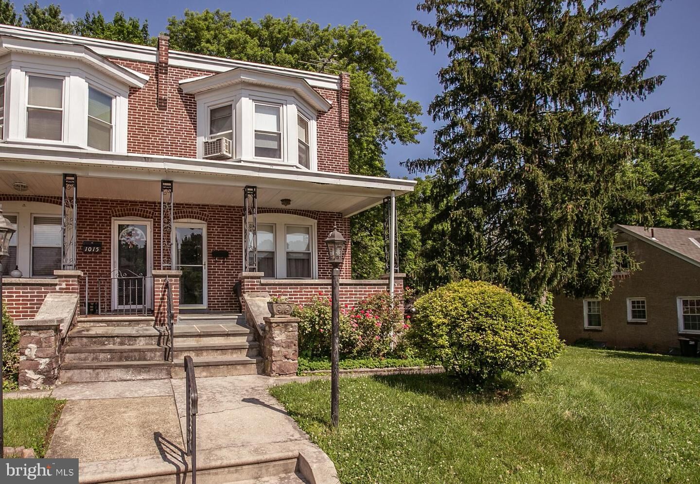 Property Photo: 1017 Buttonwood Street PA 19401