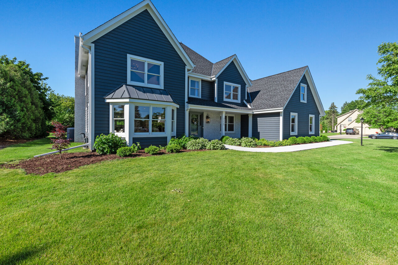 Property Photo: 7225 W Lafayette Pl WI 53092