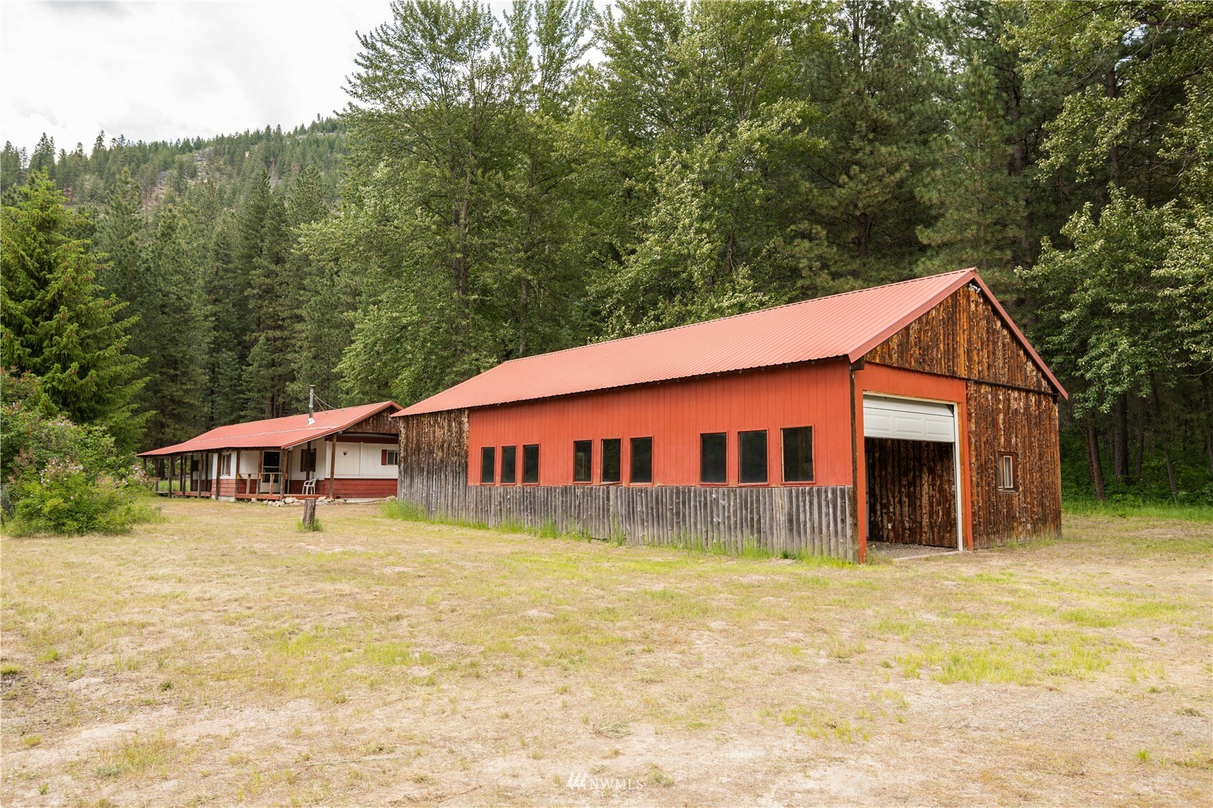 Property Photo: 17210 Entiat River Road WA 98822