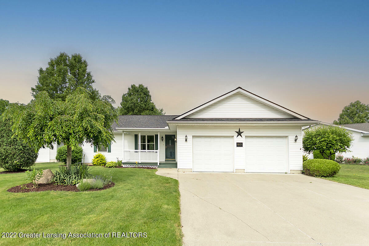 Property Photo: 1513 Hiawatha Drive MI 48867