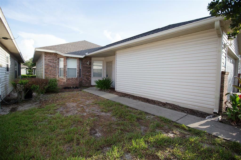 Property Photo:  4721 NW 78th Road  FL 32653 