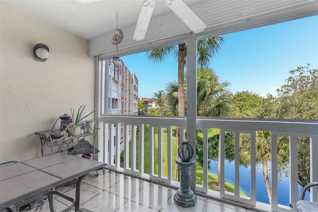 Property Photo:  7011 Environ Boulevard 309  FL 33319 