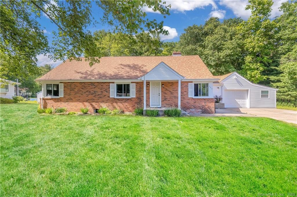 Property Photo: 309 Brainard Road CT 06082