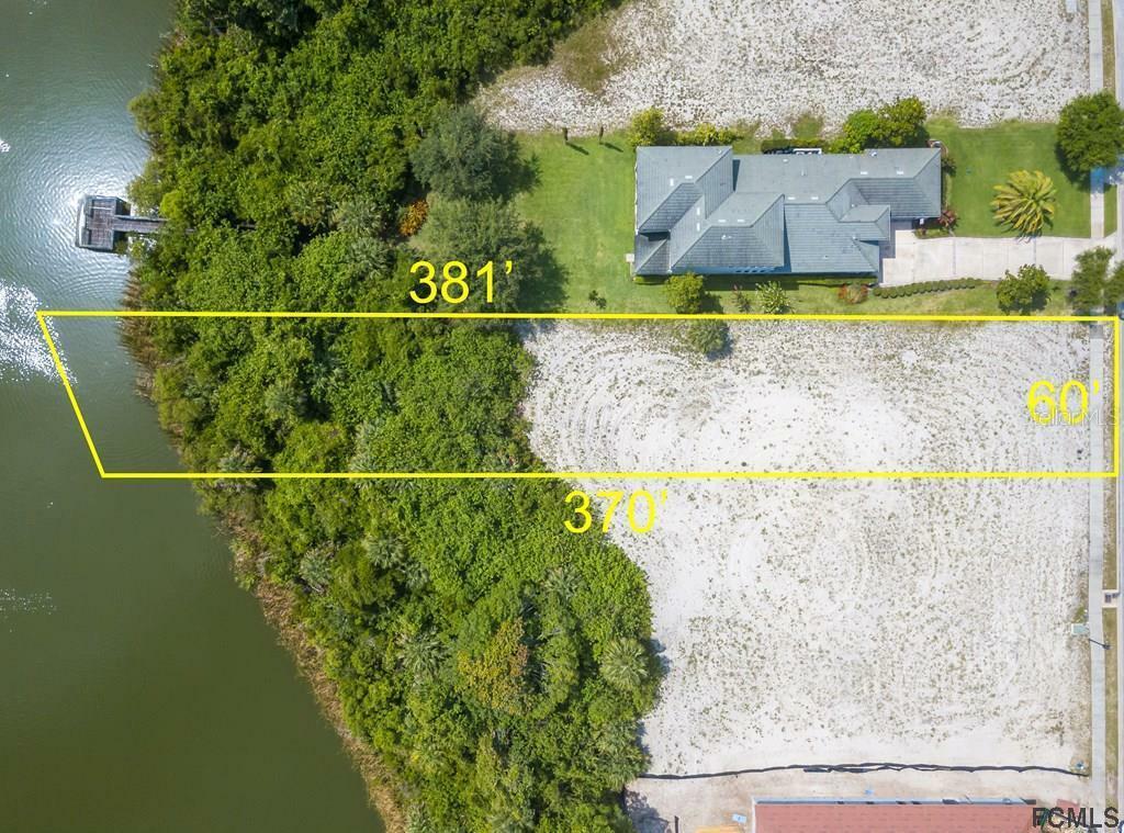 Property Photo: 68 Lakewalk Drive N FL 32137