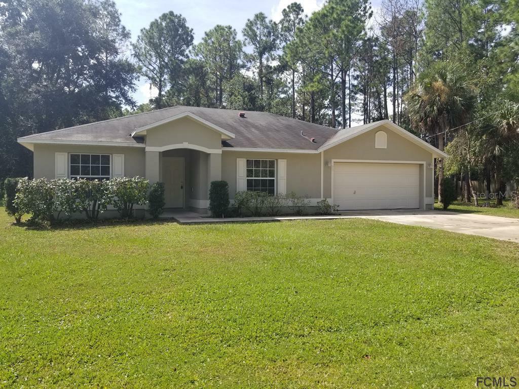 Property Photo:  13 Seckel Court  FL 32164 