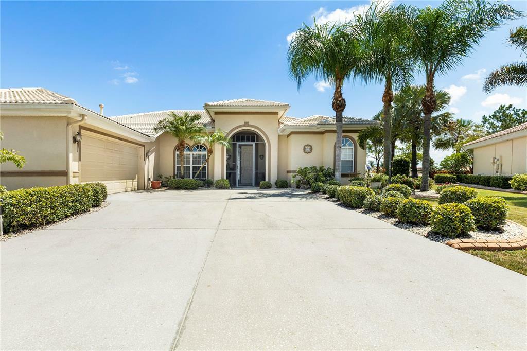 Property Photo:  2216 Myrtle Vista Court  FL 33573 