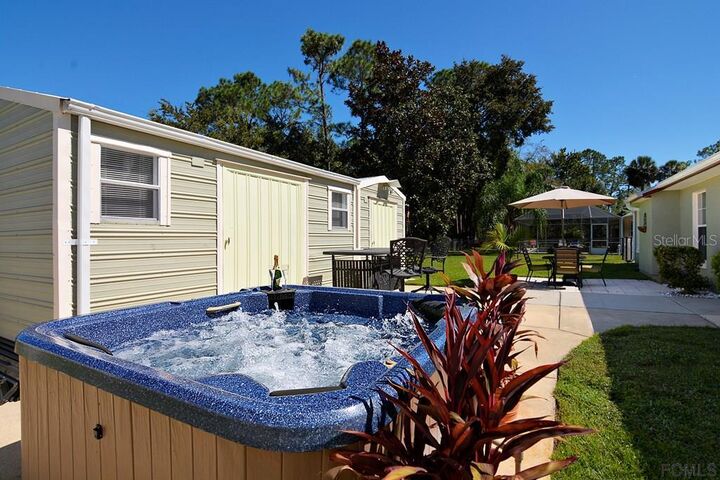 Property Photo:  46 Bickford Drive  FL 32137 