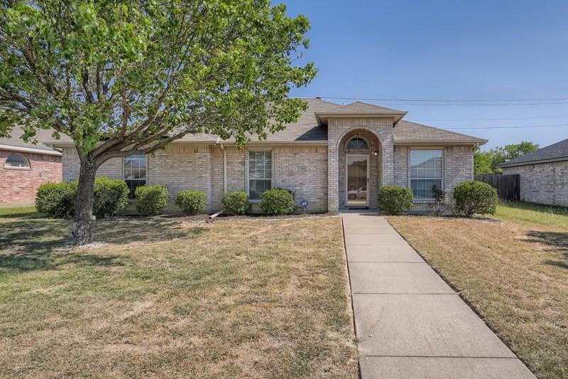 Property Photo: 1749 Cansler Lane TX 75134