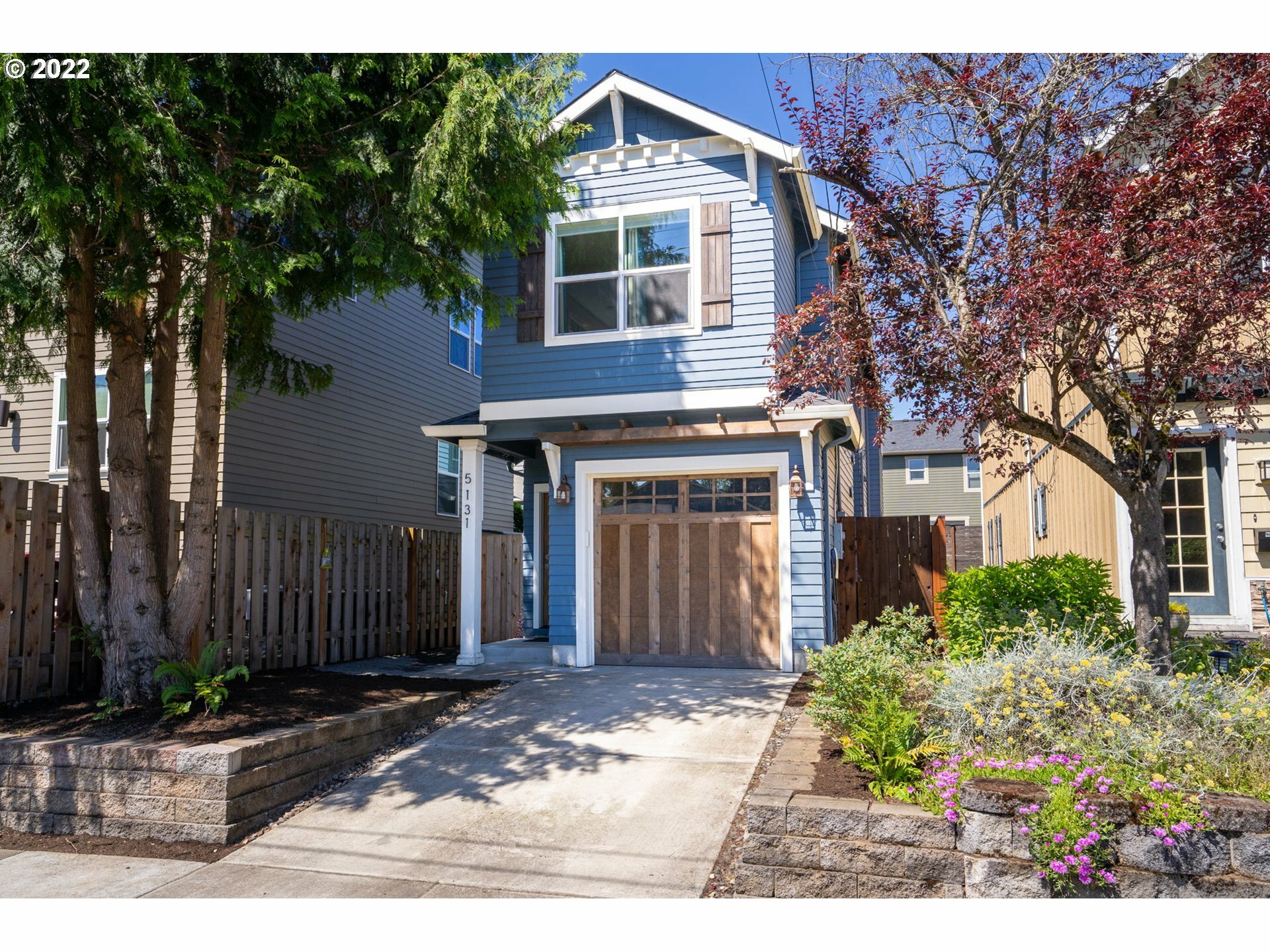 Property Photo:  5131 SE 48th Ave  OR 97206 