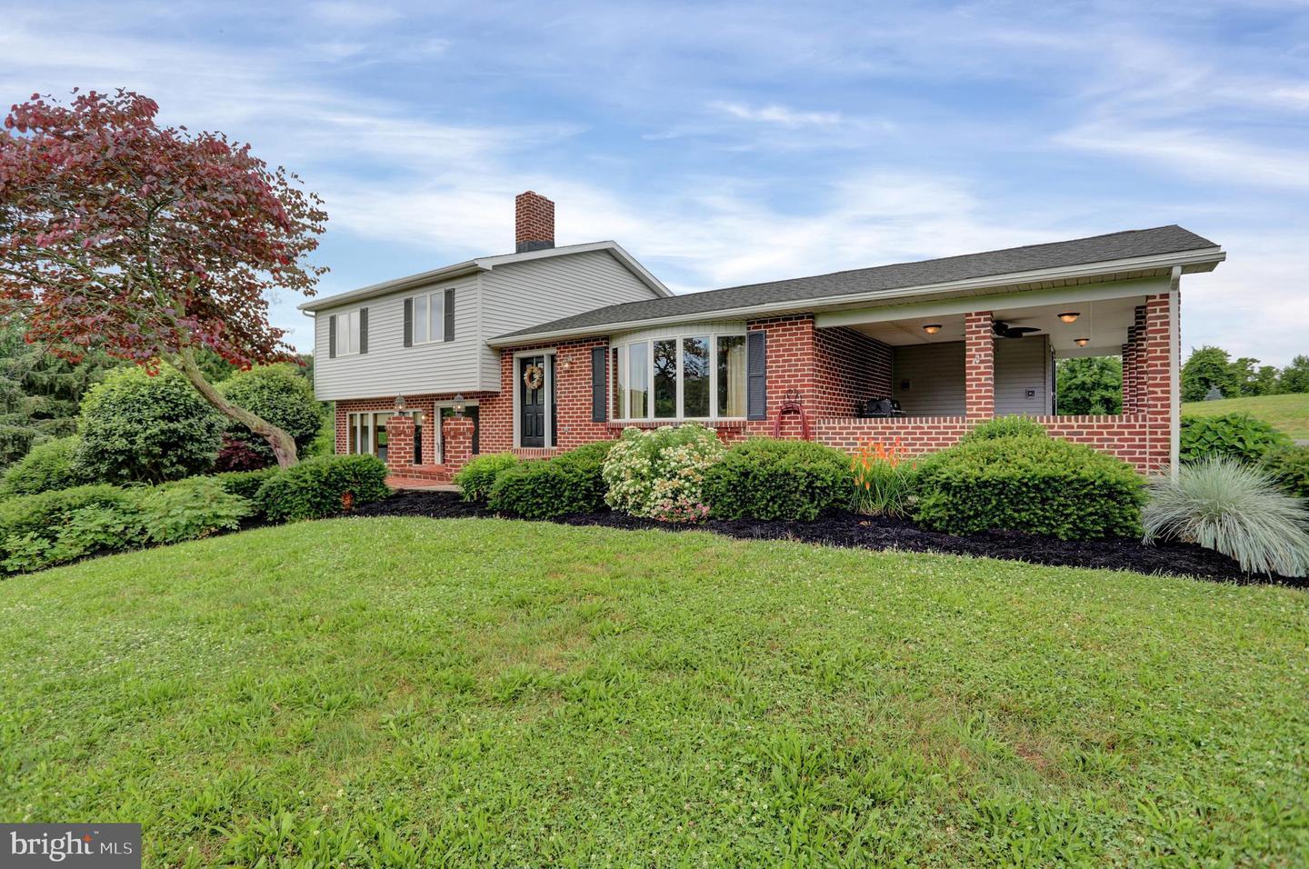 Property Photo: 1066 Owl Hollow Road PA 17062