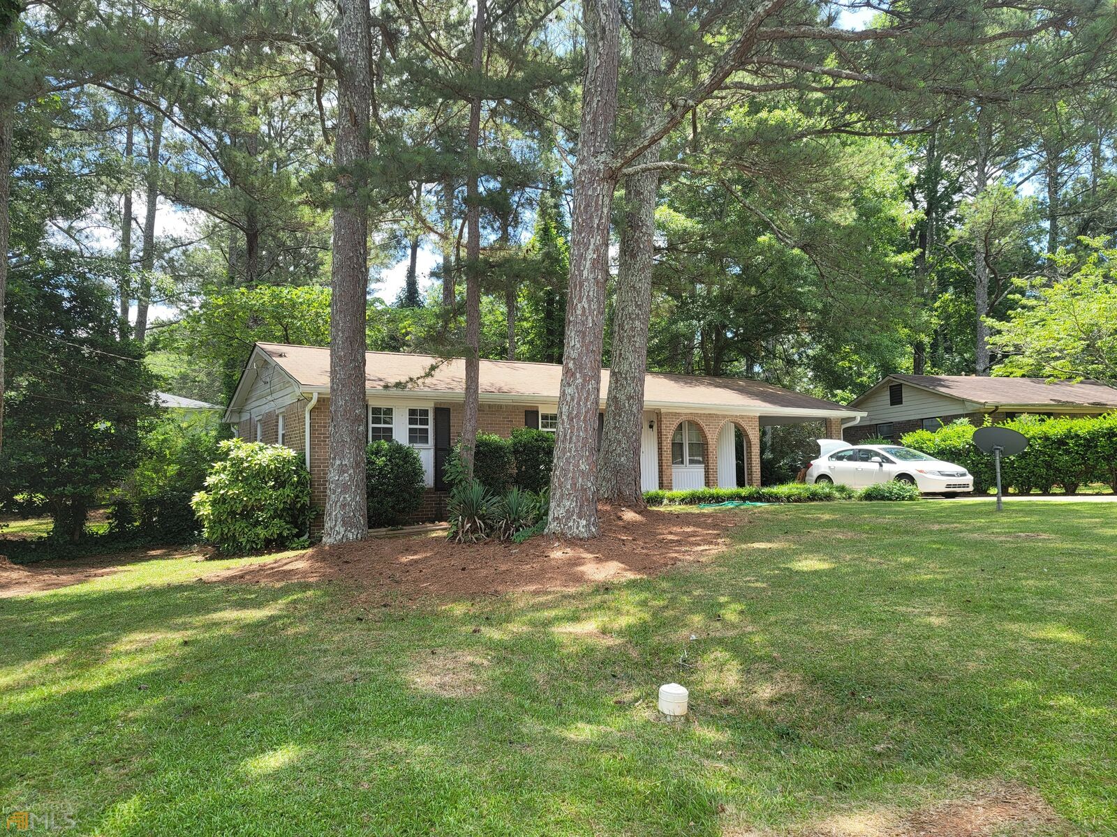 Property Photo: 869 Meadow Rock Way GA 30083