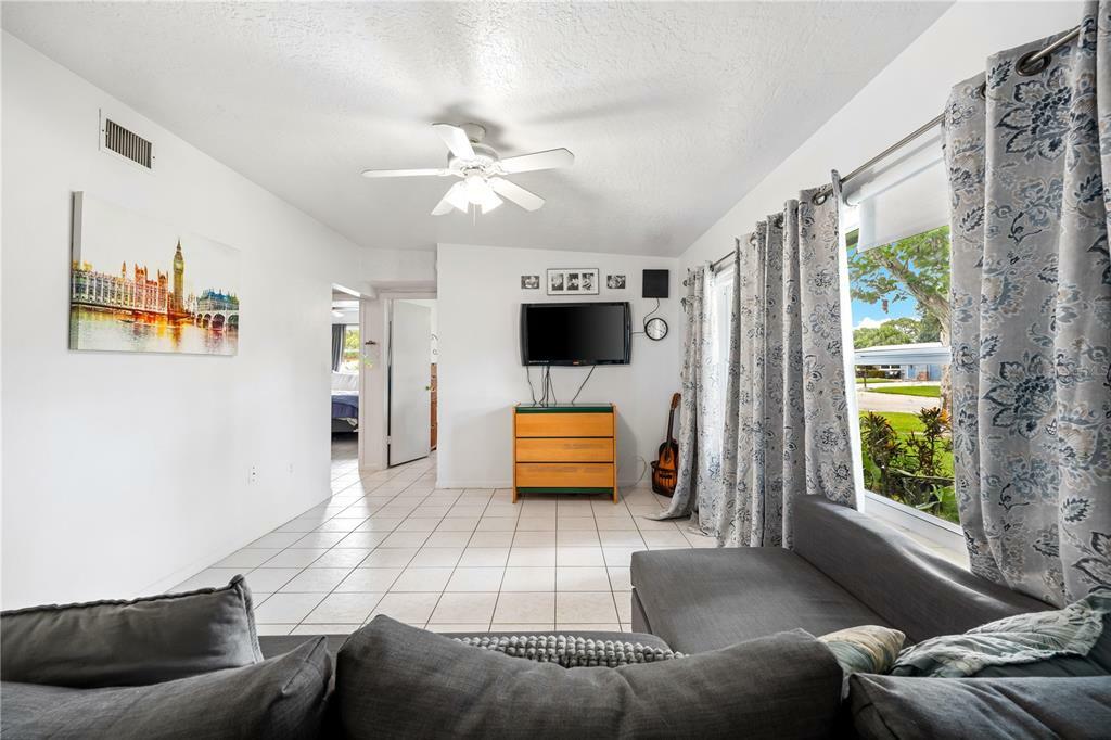 Property Photo:  5324 5th Street Court E  FL 34203 