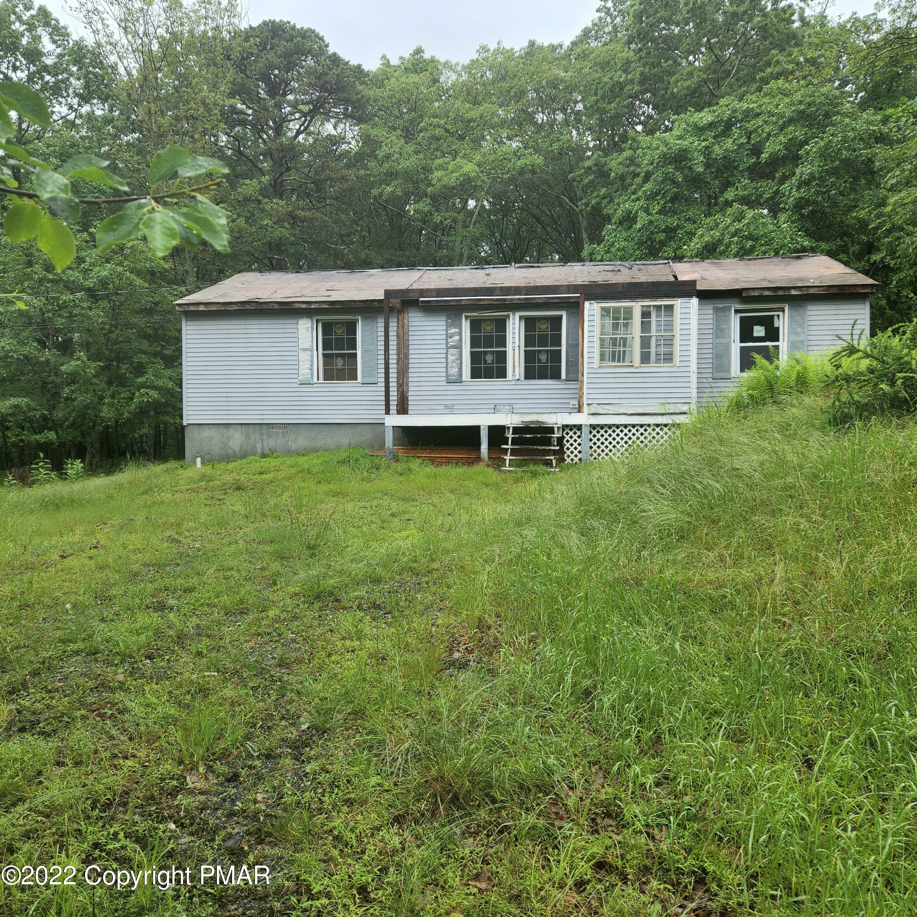 Property Photo:  2186 Spring Drive  PA 18324 