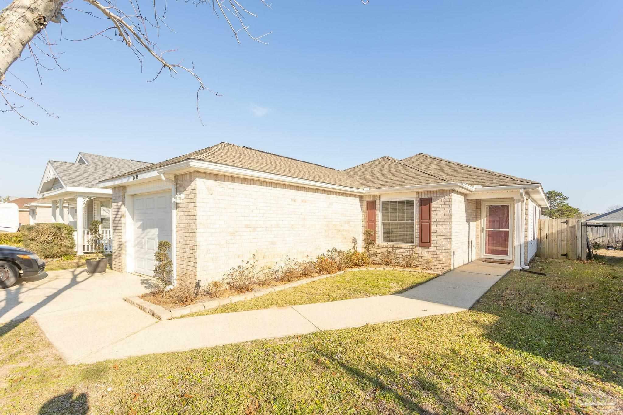 Property Photo: 6445 Starfish Cv FL 32563