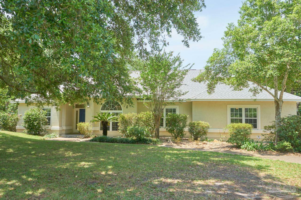 Property Photo: 4581 Soundside Dr FL 32563
