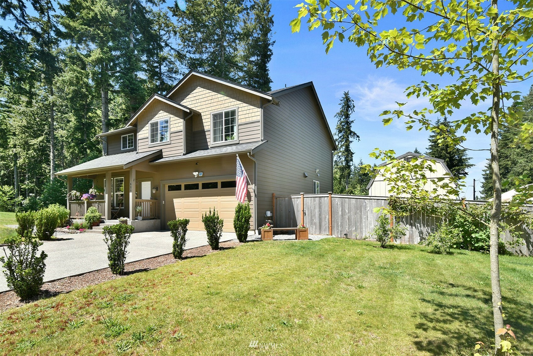 Property Photo:  525 SW Winter Springs Lane  WA 98367 