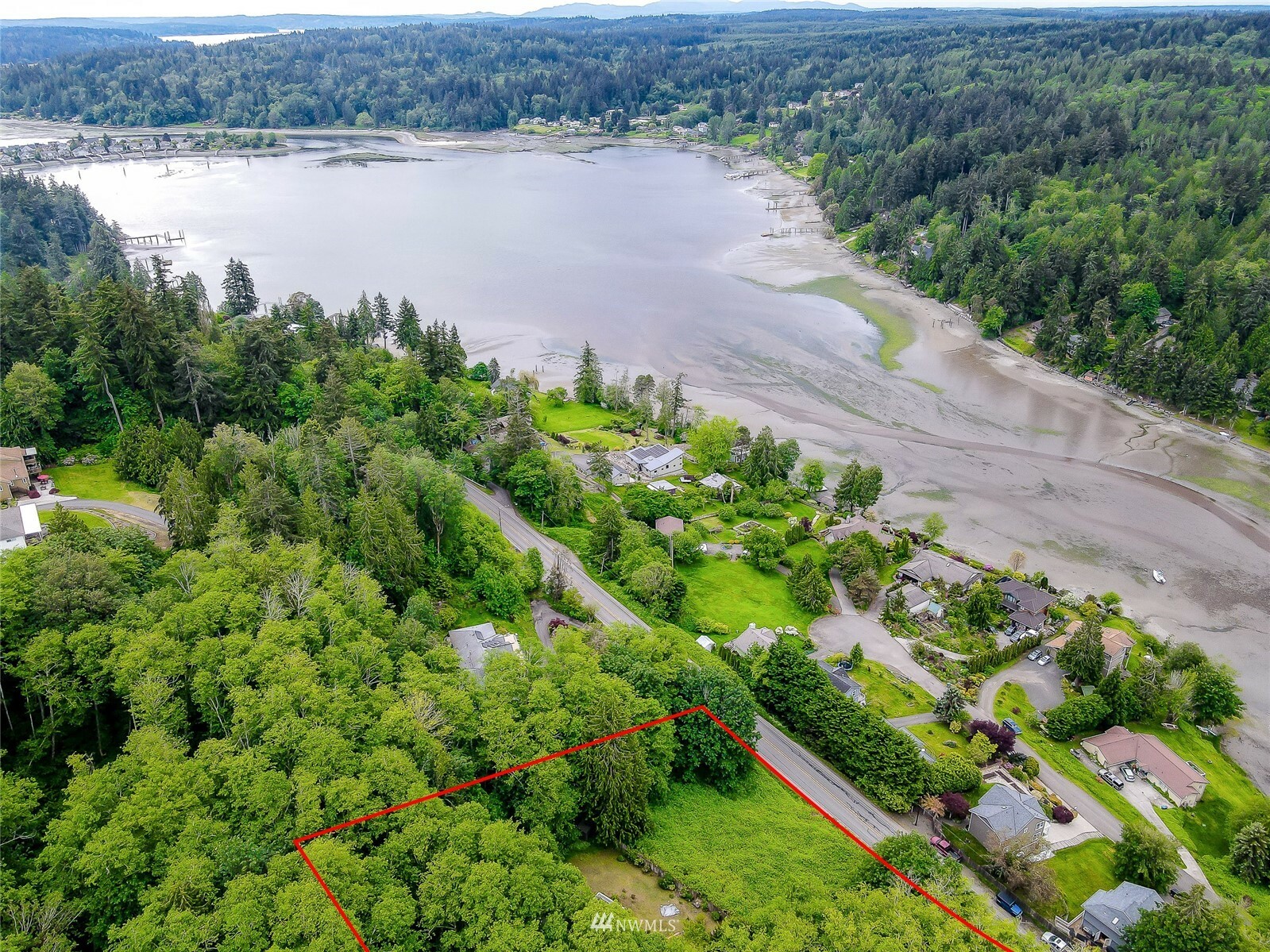 Property Photo: 7489 NE Beachwood Avenue WA 98370