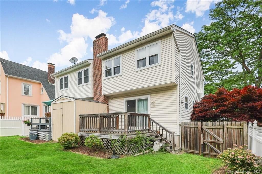 Property Photo: 43 Bayview Avenue 43 CT 06854