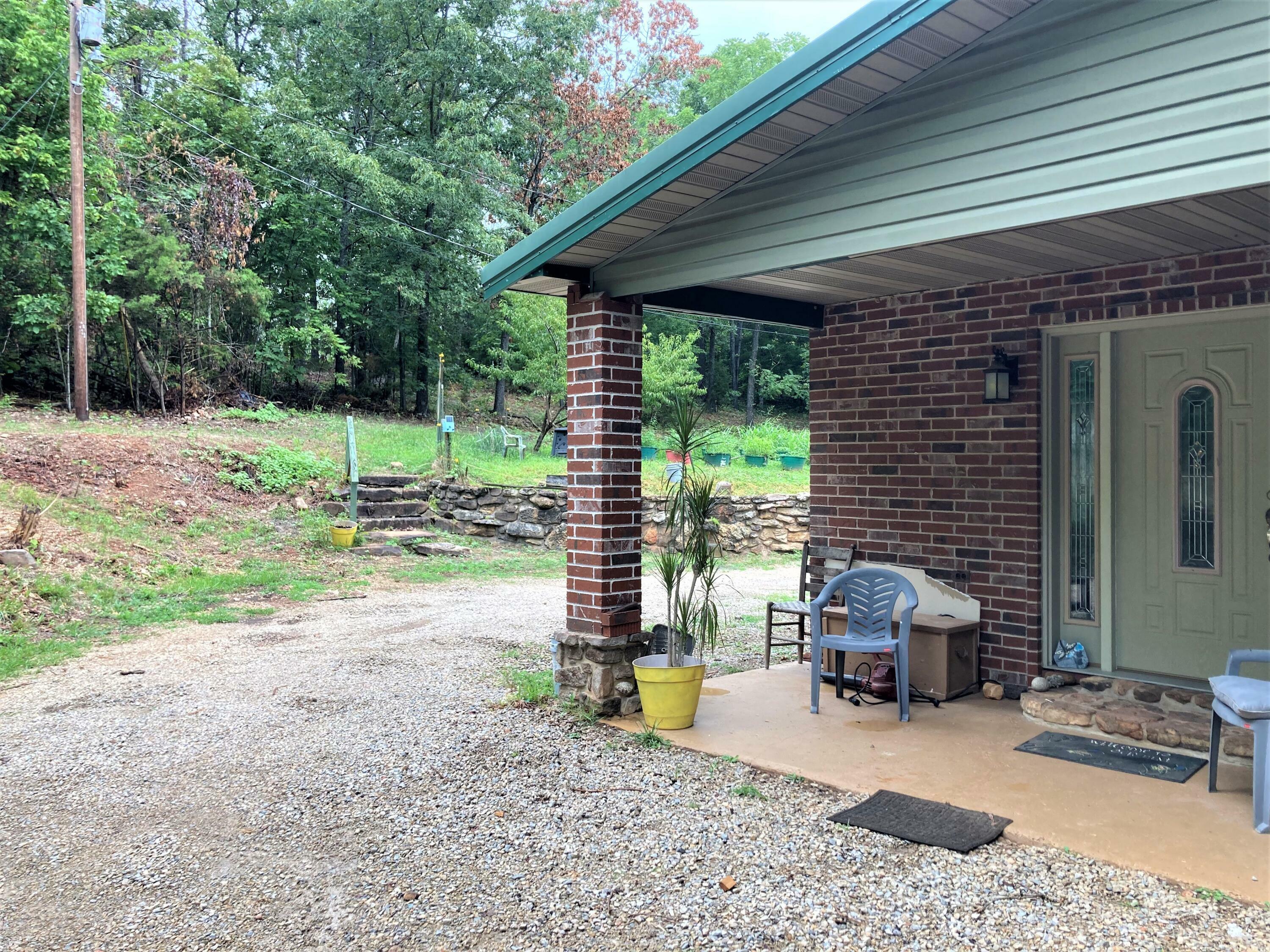 Property Photo:  4194 Missouri Line Road  AR 72554 