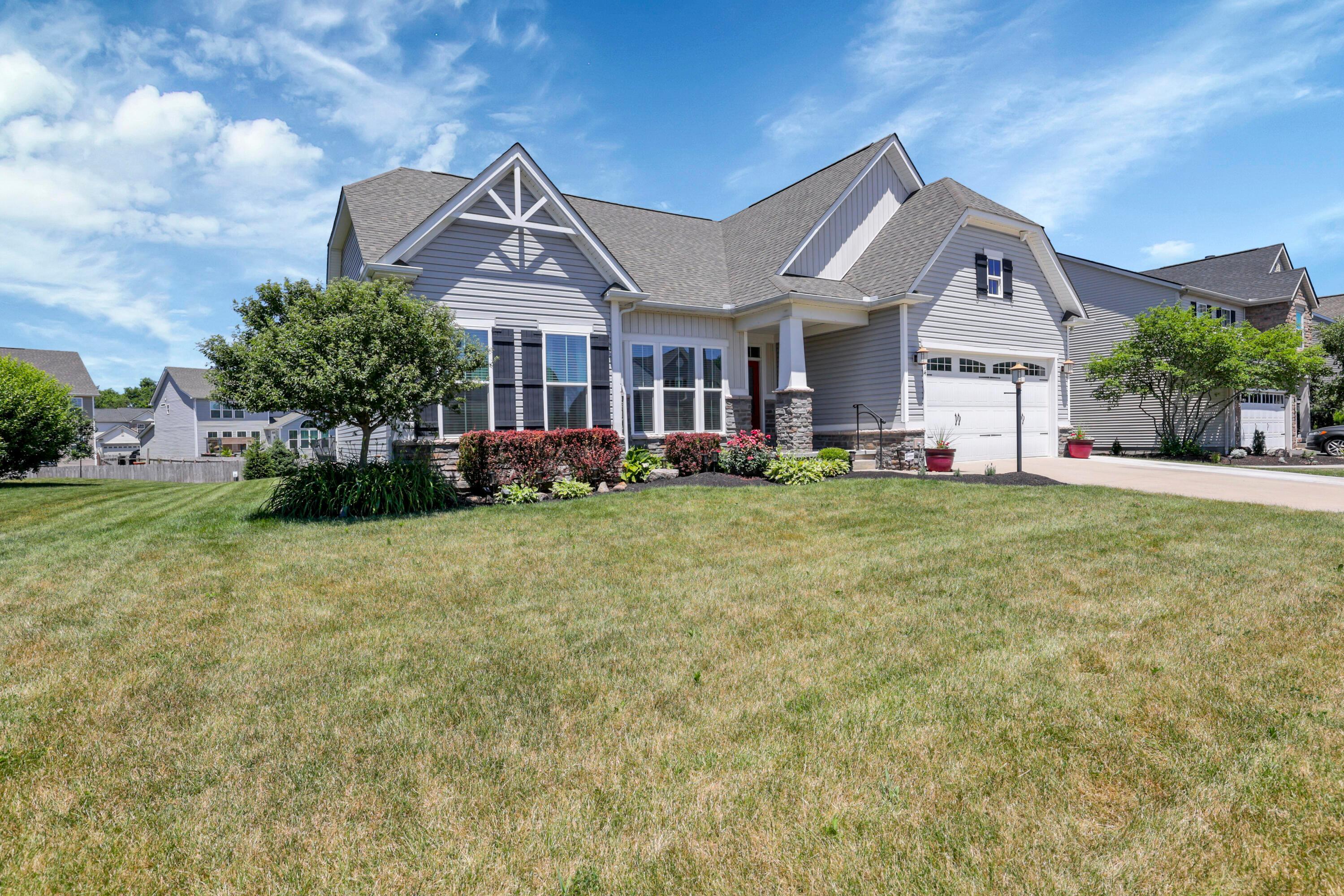Property Photo: 114 Stirling Way OH 43062