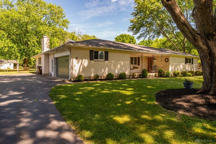 10740 Frederick Pike  Vandalia OH 45377 photo