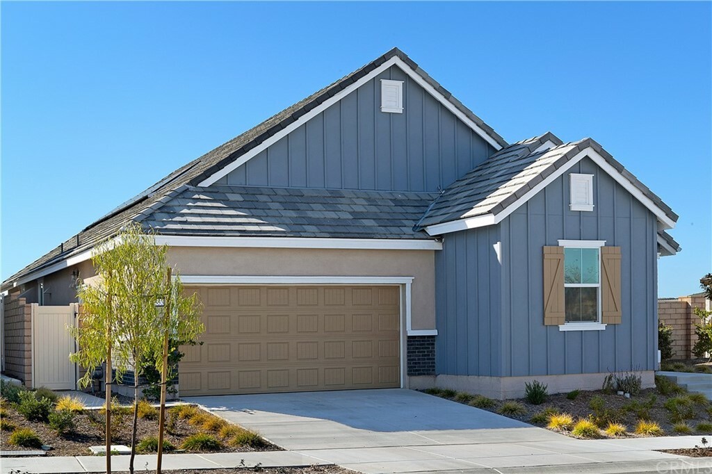 Property Photo: 39833 Melic Way CA 92591