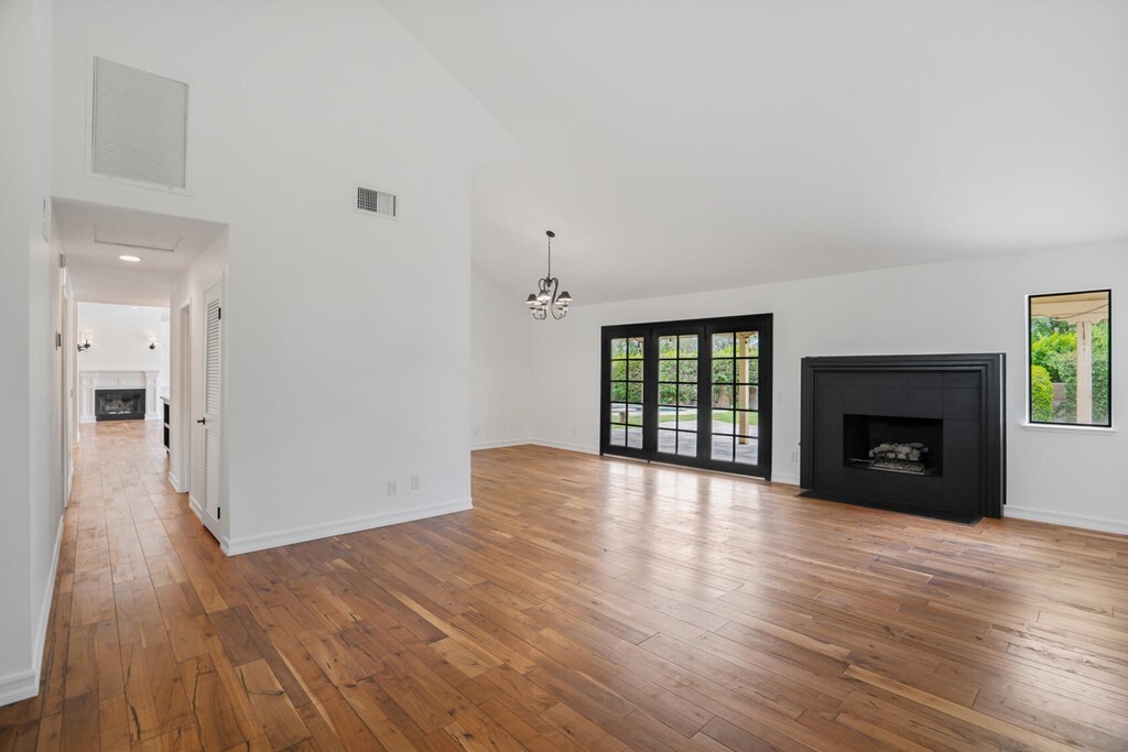 Property Photo: 47340 Heliotrope Drive CA 92260