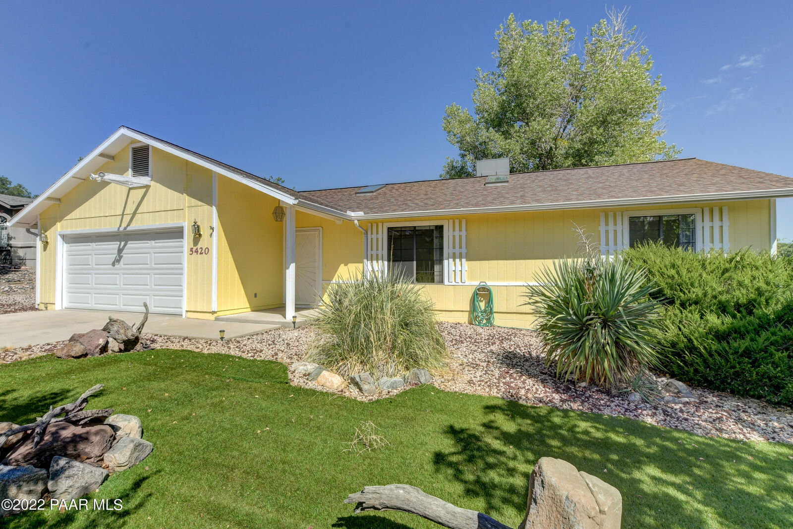 Property Photo:  5420 N Mesquite Drive  AZ 86314 