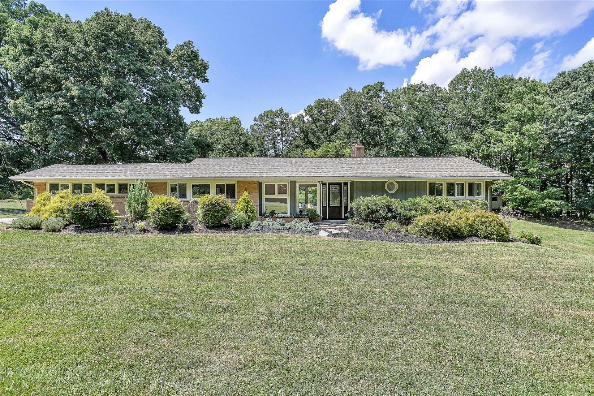 Property Photo:  532 Redbud Hill Rd  VA 24151 