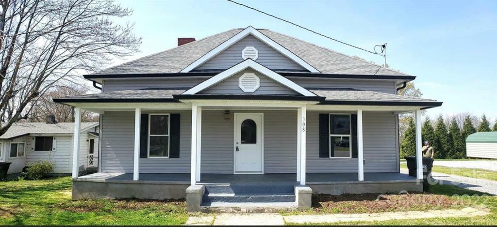 Property Photo: 308 Park Avenue NC 28655