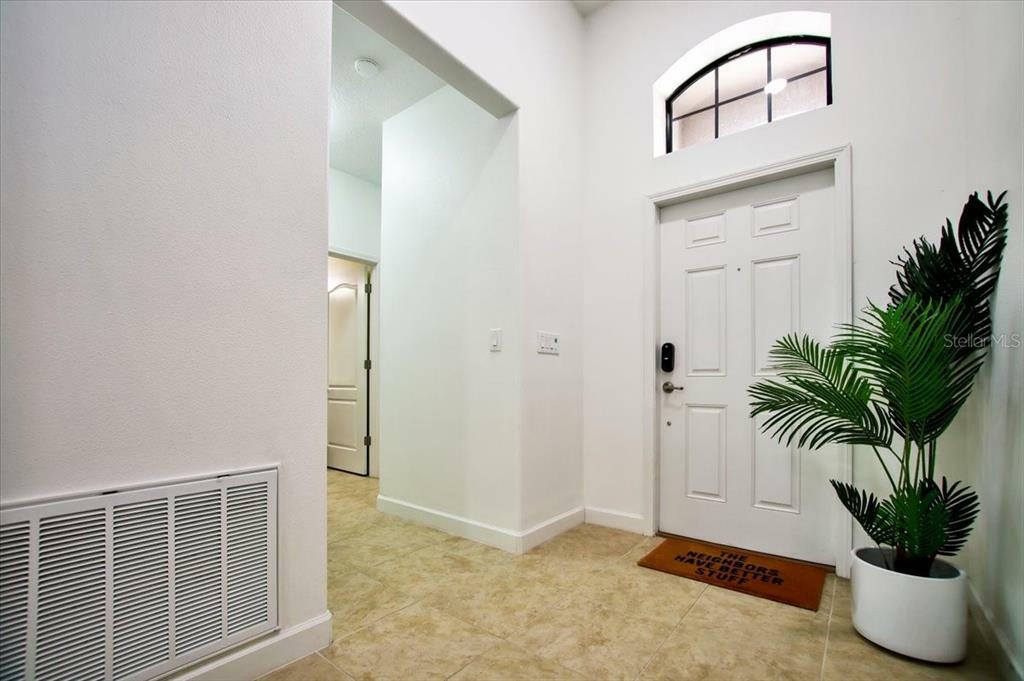 Property Photo:  1372 Palmetto Dunes Streets  FL 33896 