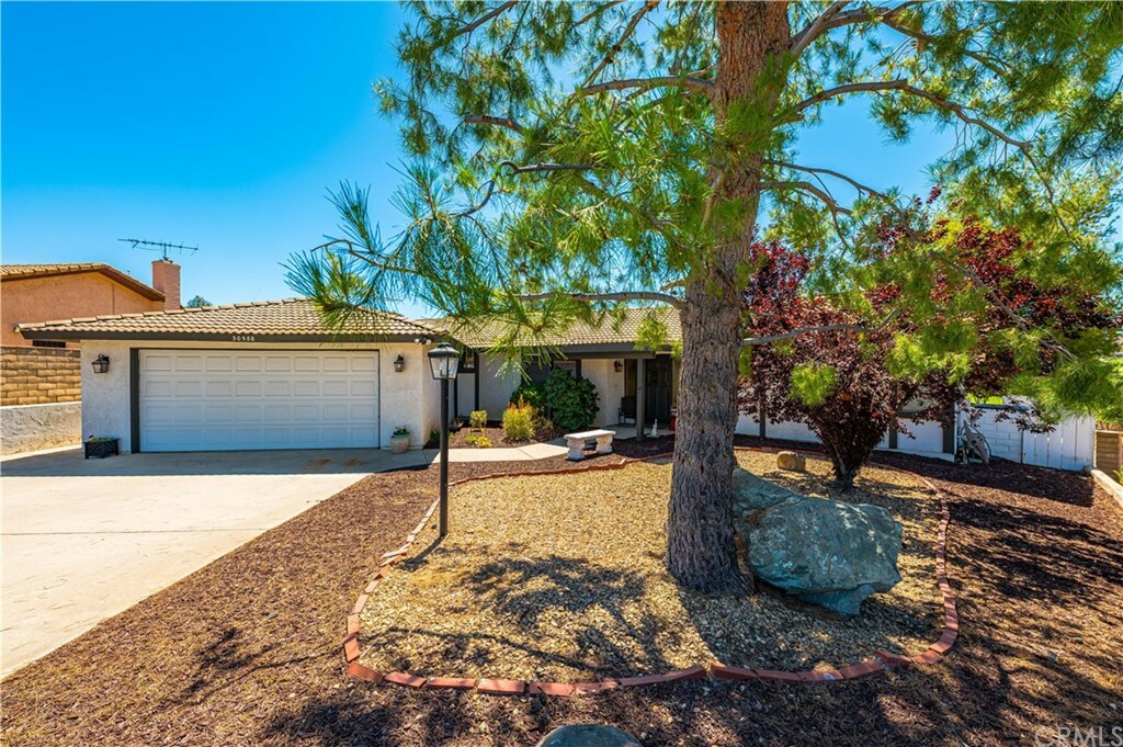 30588 Willowbrook Place  Canyon Lake CA 92587 photo