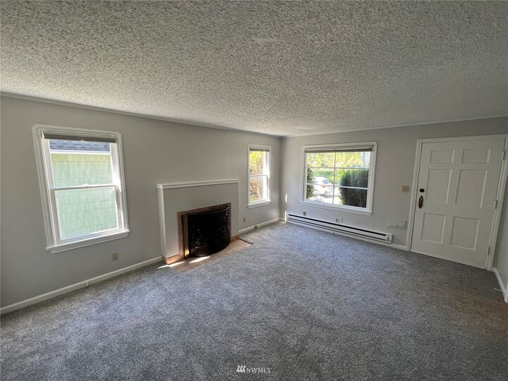 Property Photo:  8056 17th Avenue NW  WA 98117 