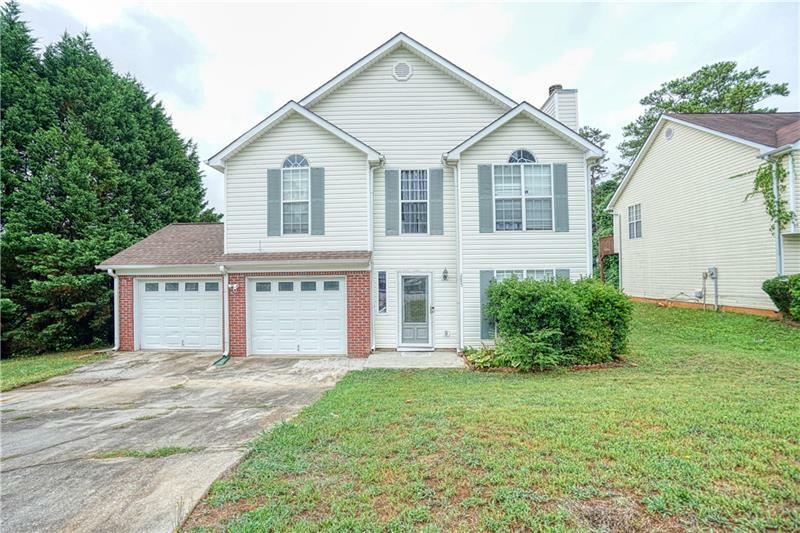 Property Photo: 2853 Heather Ridge Lane GA 30236