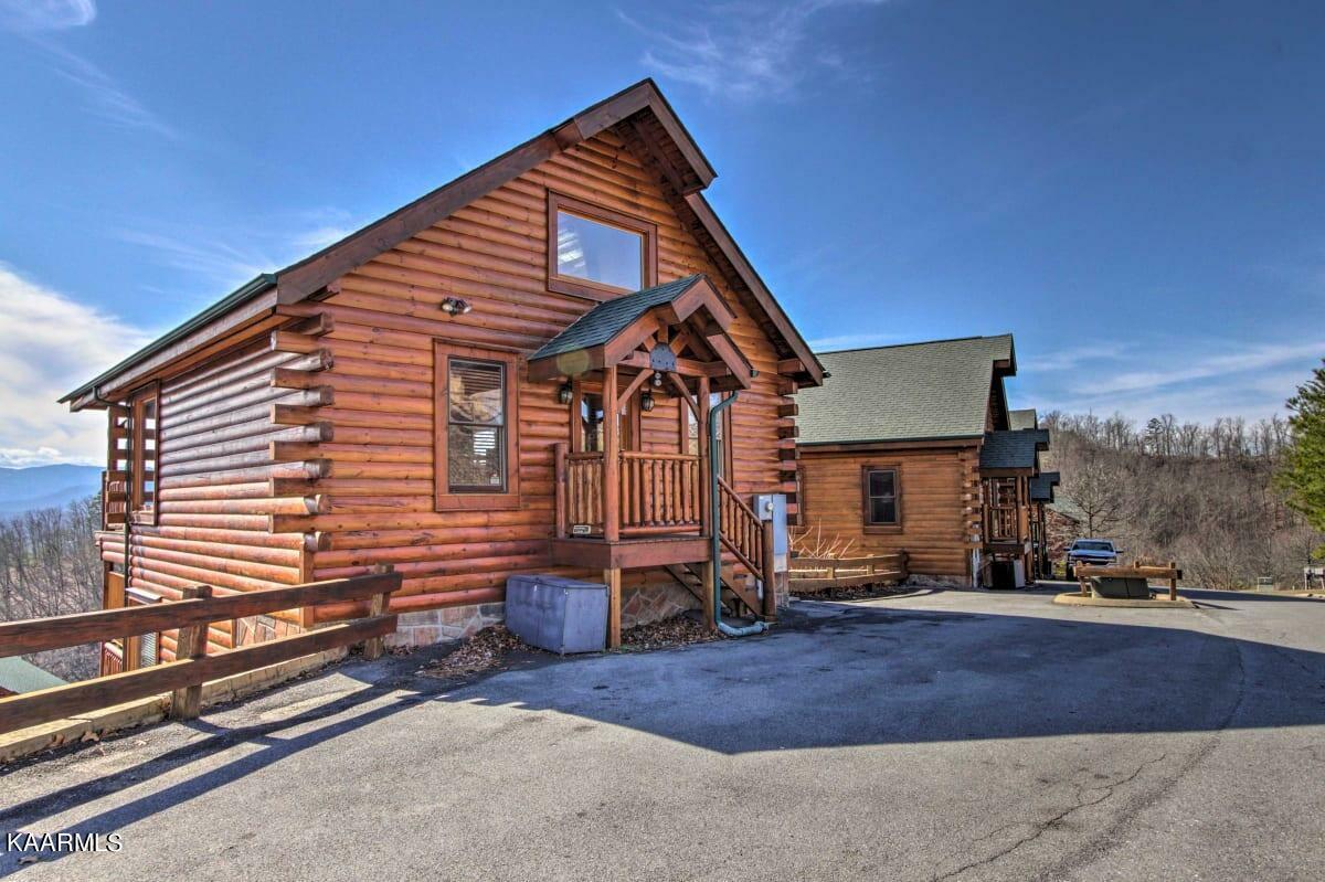 Property Photo:  2310 Top Of The World Drive  TN 37876 