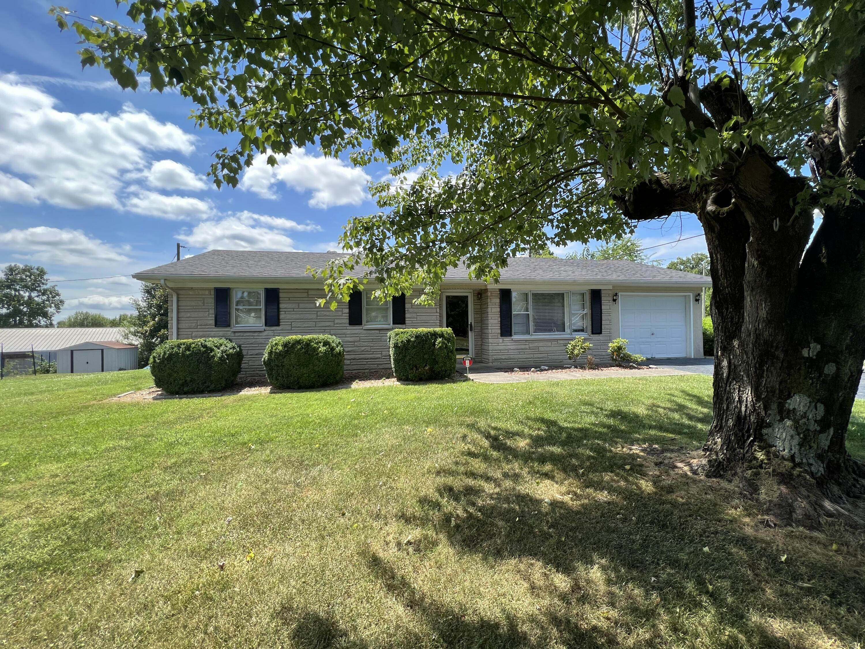 Property Photo:  33 Sunny Side Drive  KY 40744 