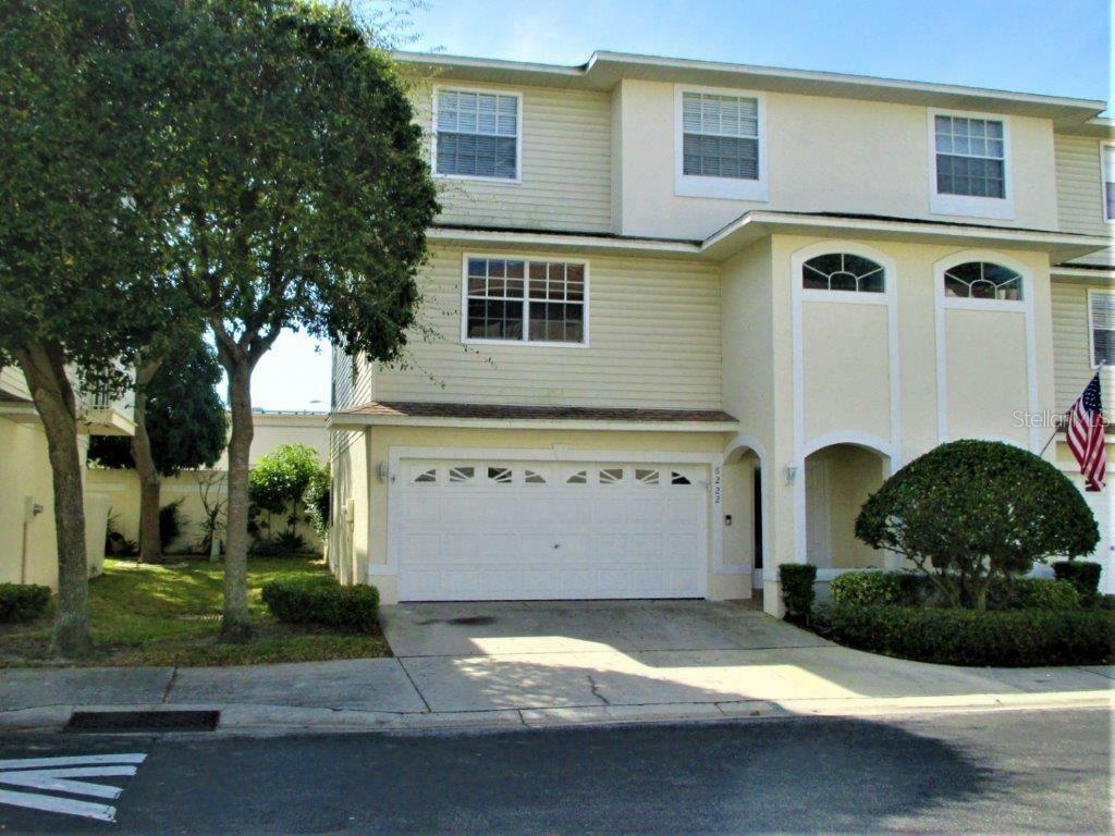 Property Photo:  8222 Eagles Park Drive N  FL 33709 