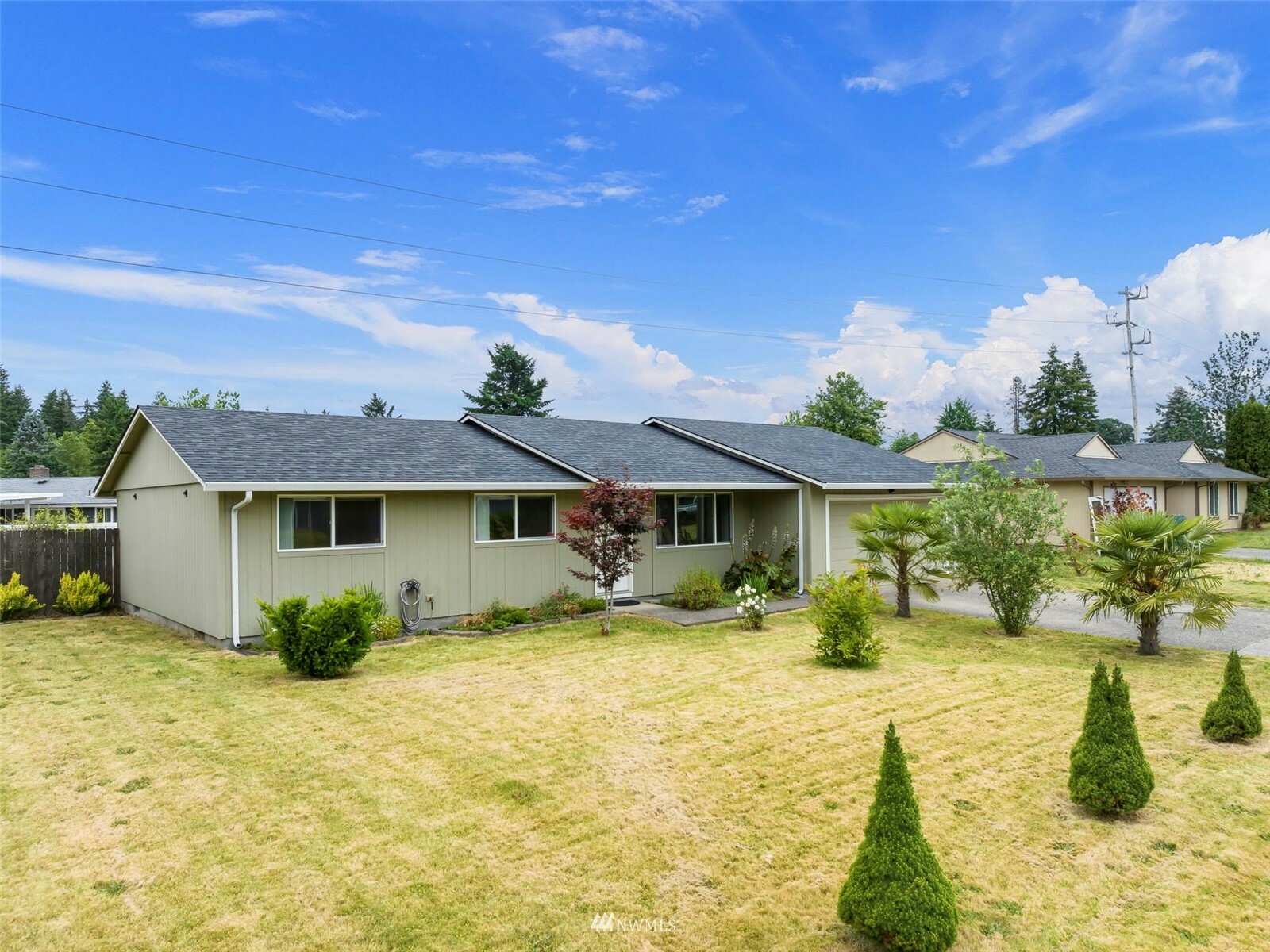 Property Photo:  10504 NE 44th Street  WA 98682 