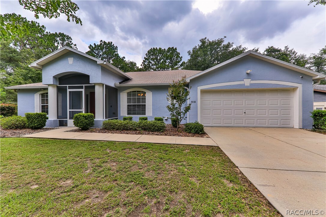 Property Photo:  9018 N Hammond Way  FL 34434 