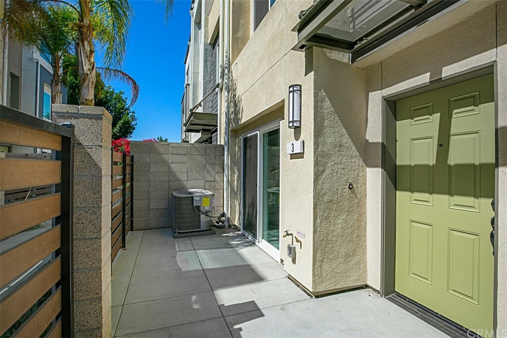 Property Photo:  14035 Zirconia Lane 3  CA 90247 