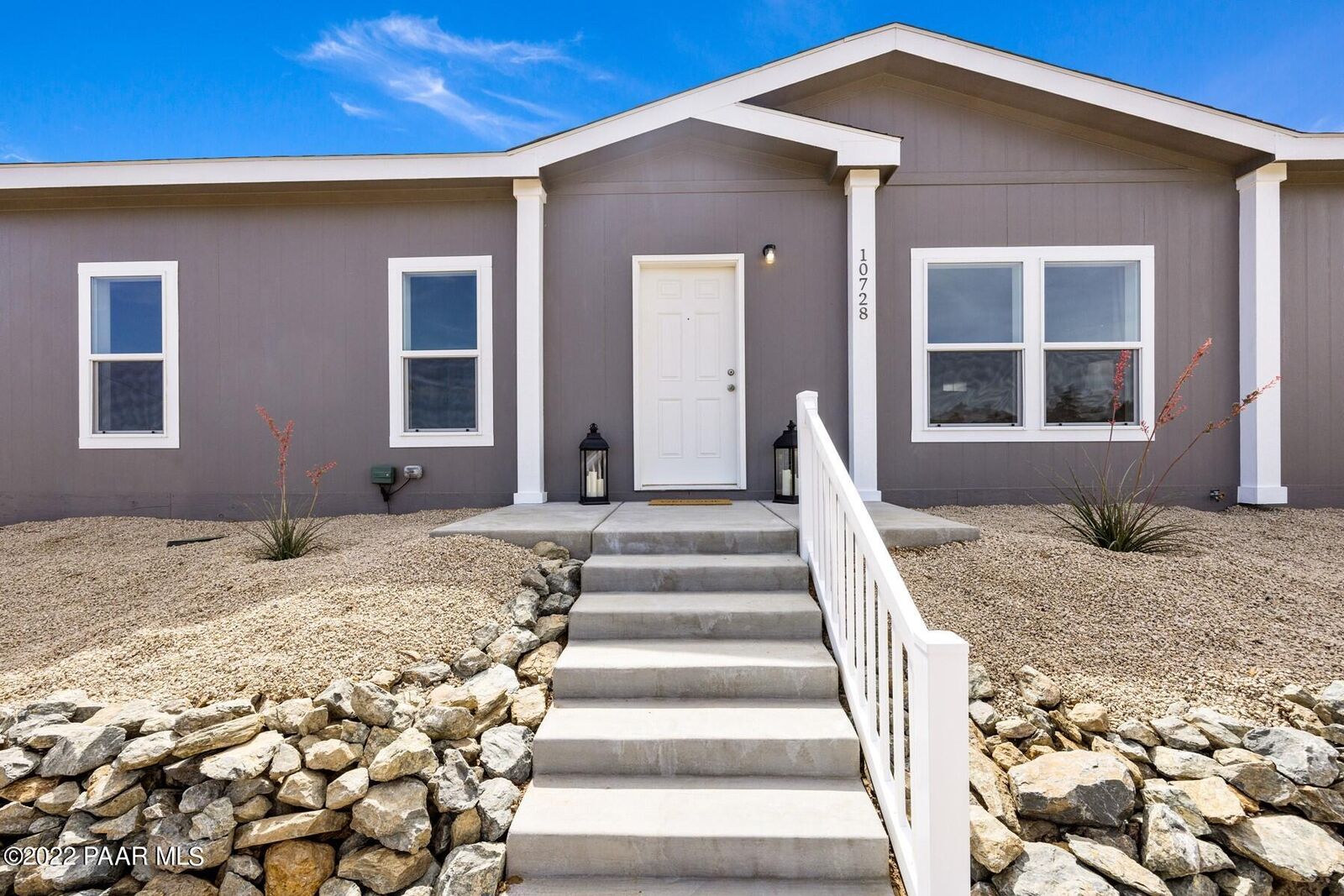 Property Photo: 10728 S Yucca Drive AZ 86333