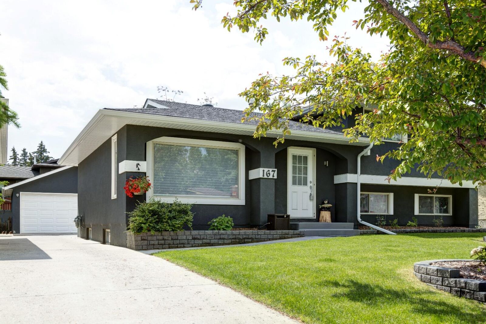 Property Photo: 167 Brookgreen Drive SW AB T2W 2W4